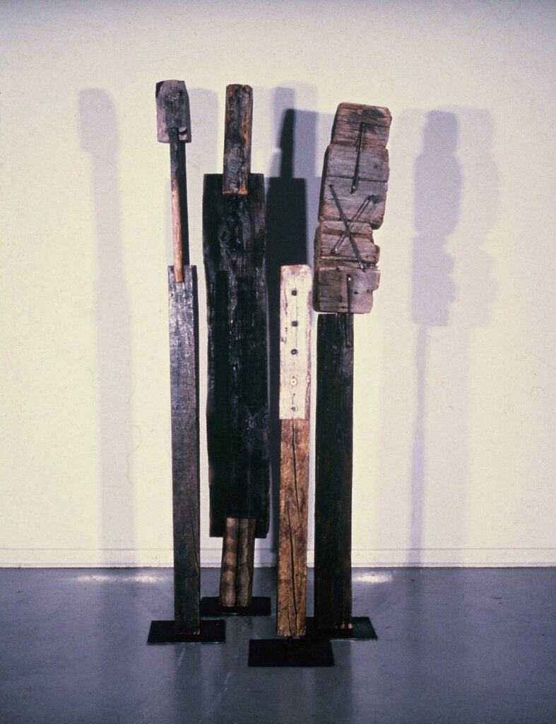 bushaltestelle-holz-metall-wachs