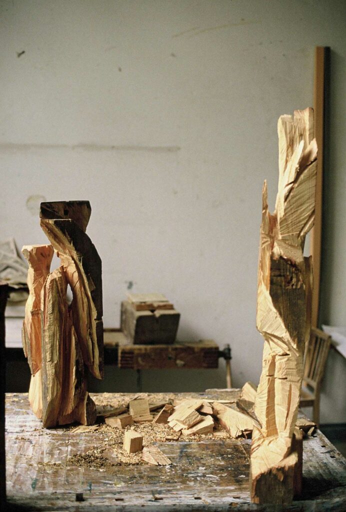 holzskulptur-prozess